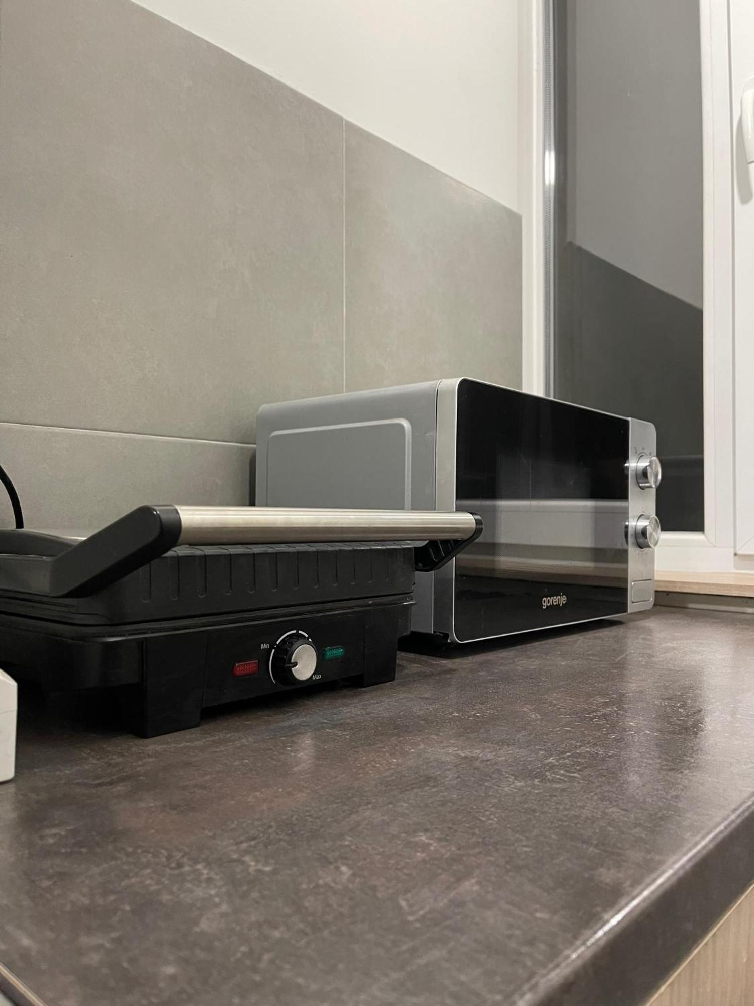 Ruby Luxury Central Apartment Skopje Luaran gambar