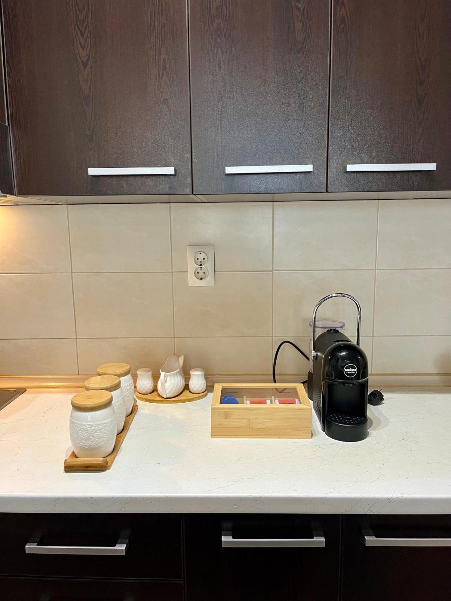 Ruby Luxury Central Apartment Skopje Luaran gambar