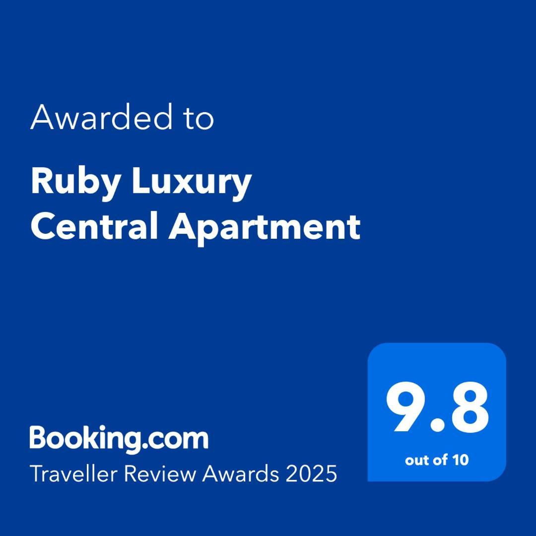 Ruby Luxury Central Apartment Skopje Luaran gambar